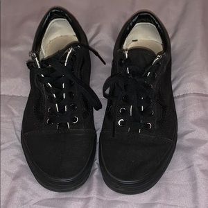 all black old skool vans